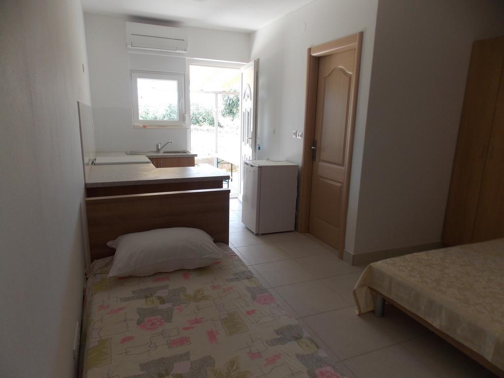 Apartments Franov Bibinje Chambre photo