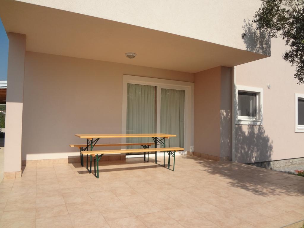Apartments Franov Bibinje Chambre photo